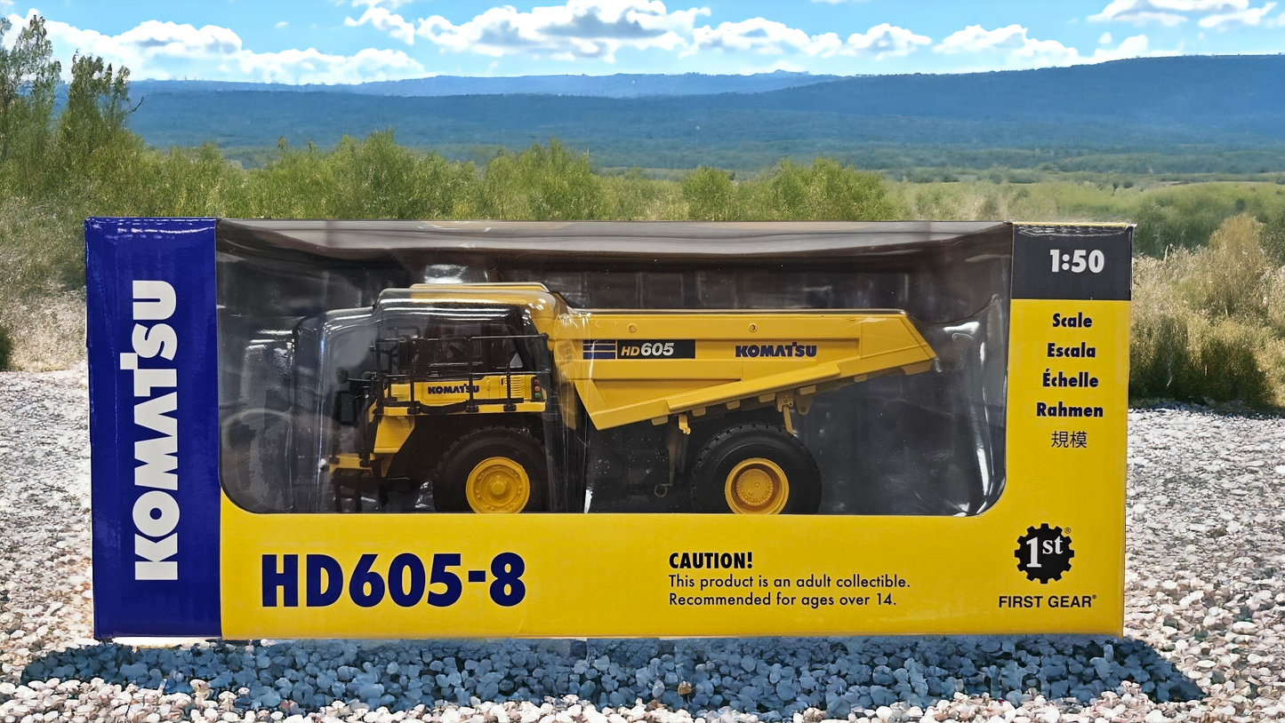 1/50 Komatsu HD605-8 Dump Truck