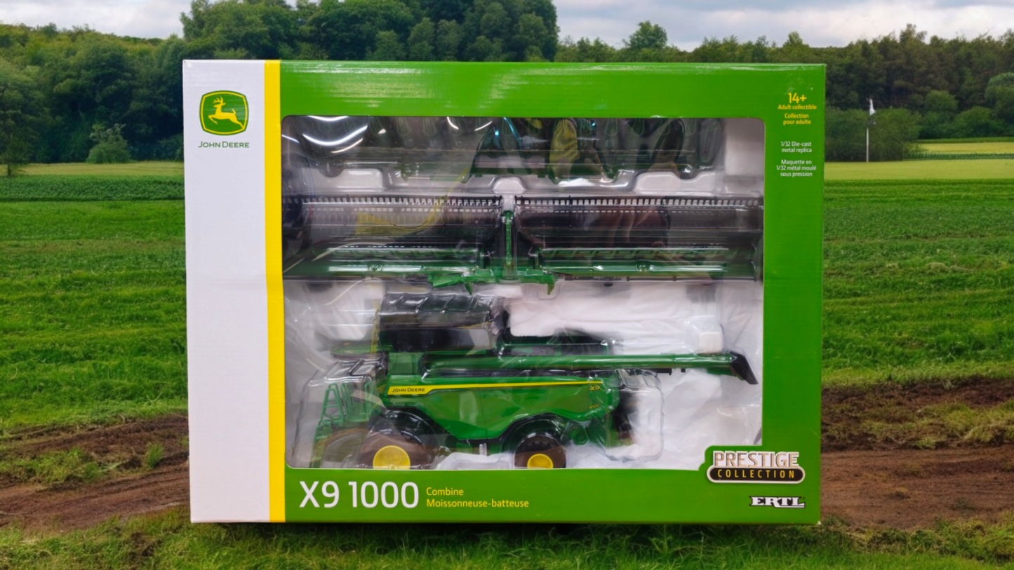 1:32 Scale John Deere X9 1000 Combine