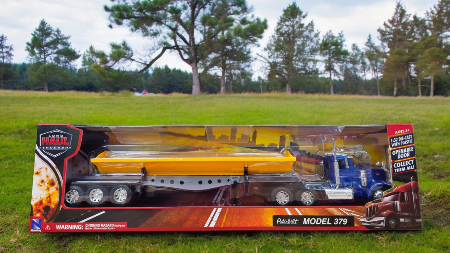 1:32 Scale Long Haul Trucker Pete 379 with Side Dump Trailer