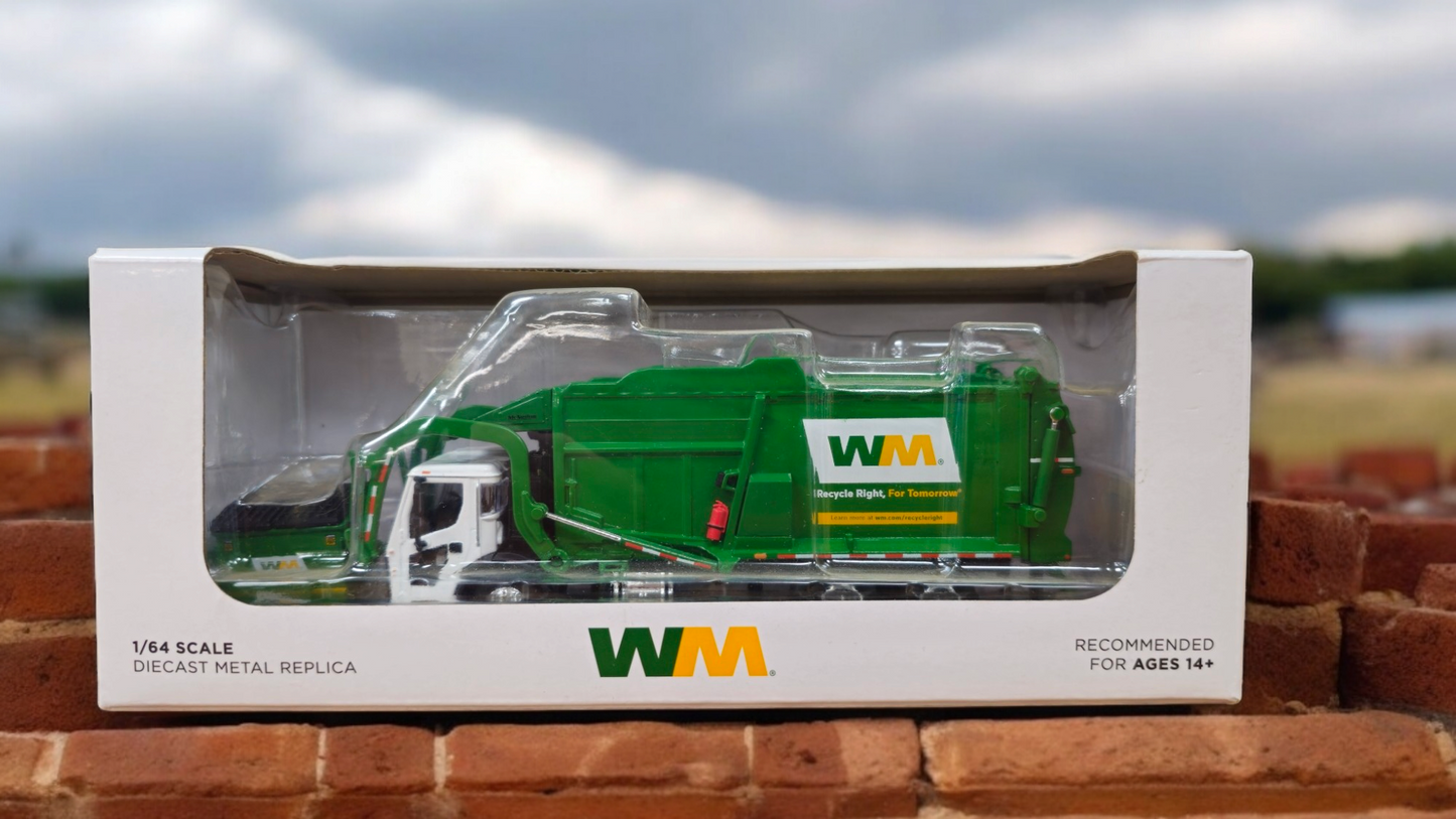 1/64 Scale Mack Waste Managment Refuse Truck